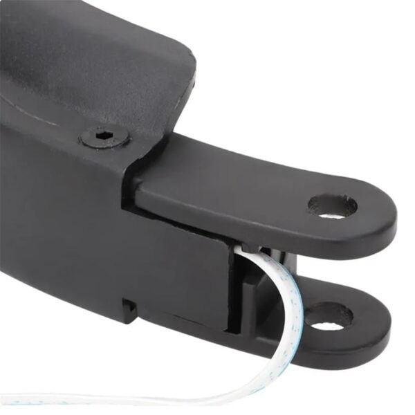 Guardabarros-trasero-Kugoo-S1-enchufe.jpg Guardabarros trasero Patinete Kugoo S1 S2 S3