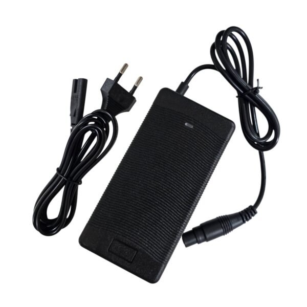 Cargador 48v (salida 53,6v) 2A conector Mi4 ProMax/Plus/Ninebot Zt3 Pro [Estándar]