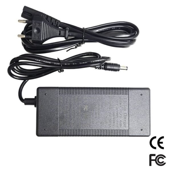 Cargador 29,4V 2A para Patin y Bicicleta
