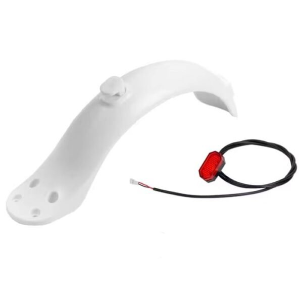 guardabarros-trasero-4-agujeros-blanco-con-luz.jpg Guardabarros 4 agujeros Blanco con luz